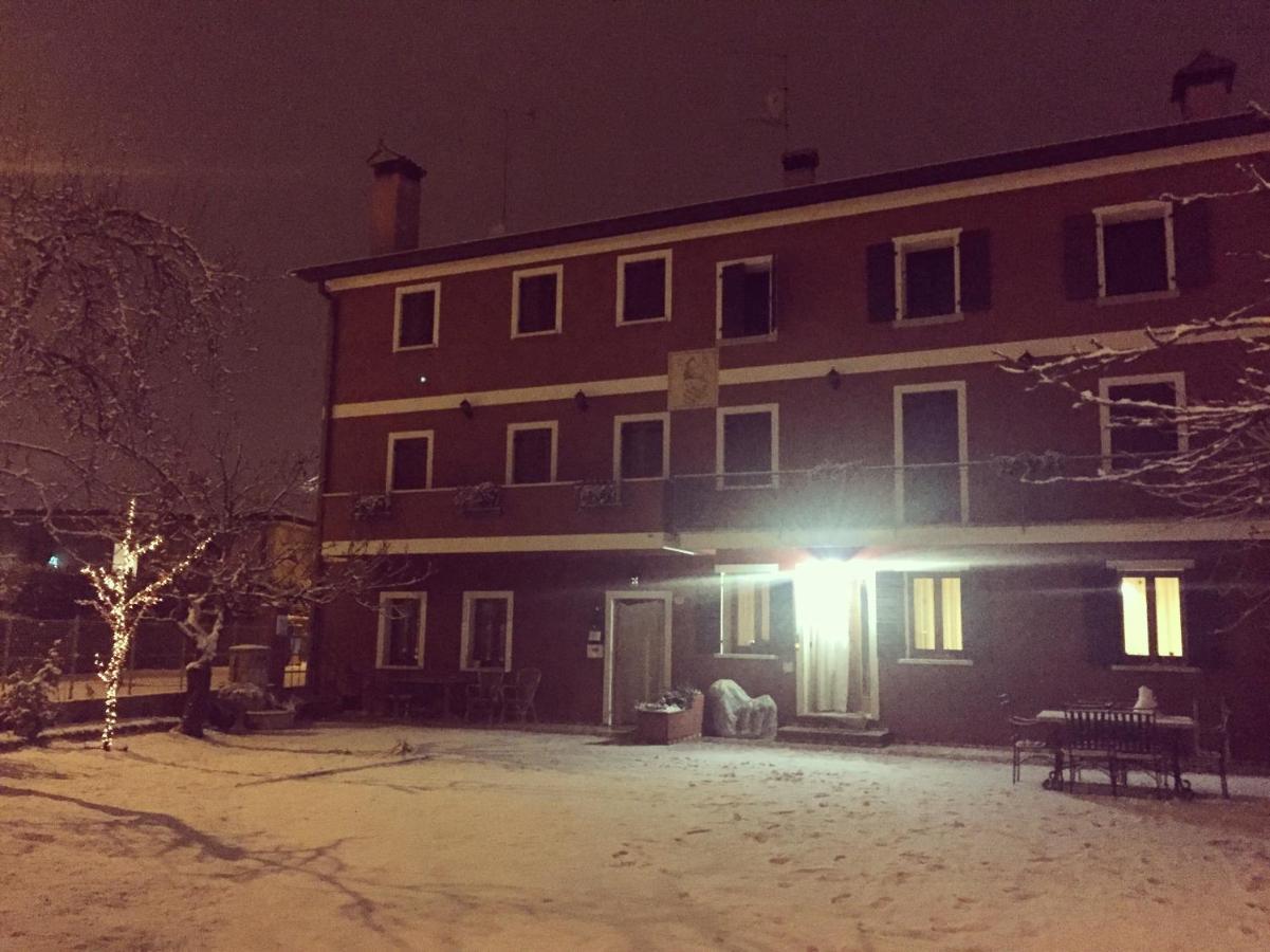 B&B Casa Del Conte Soligo Eksteriør bilde